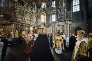 Иерей Дионисий Рейм сослужил Митрополиту Каширскому Феогносту Божественную литургию в Донском монастыре г. Москвы