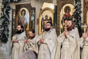 Иерей Дионисий Рейм сослужил братии Сретенского монастыря г. Москвы всенощное бдение и литургию